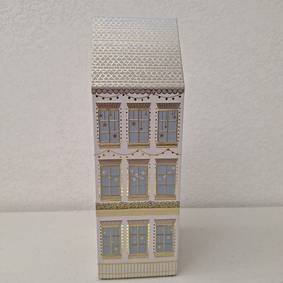 M&S Marks Spencer LED Light Up Cookie Tin House 2023 Christmas Themed Home Tin - Picture 7 of 12